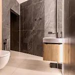 Garibaldi 54 Renovated 1br In Old Town *