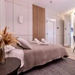 Garibaldi 54 Renovated 1br In Old Town Olbia