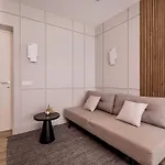 Garibaldi 54 Renovated 1br In Old Town * Olbia