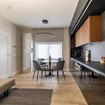 Garibaldi 54 Renovated 1br In Old Town *