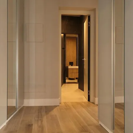 Garibaldi 54 Renovated 1br In Old Town