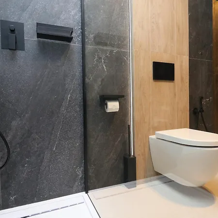 Charming & Luxurious Garibaldi Big - Fully Equipped & Renovated - Old Town