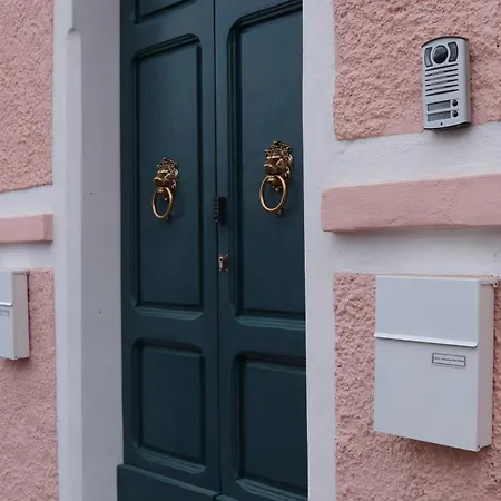 Charming & Luxe Gem-old Town- Garibaldi - Fully Equipped & Renovated Olbia