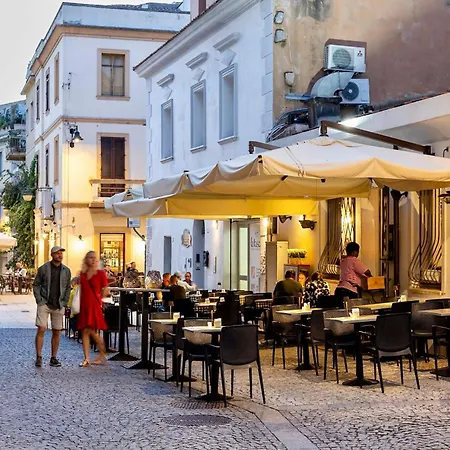 Charming & Luxurious Garibaldi Big - Fully Equipped & Renovated - Old Town Olbia