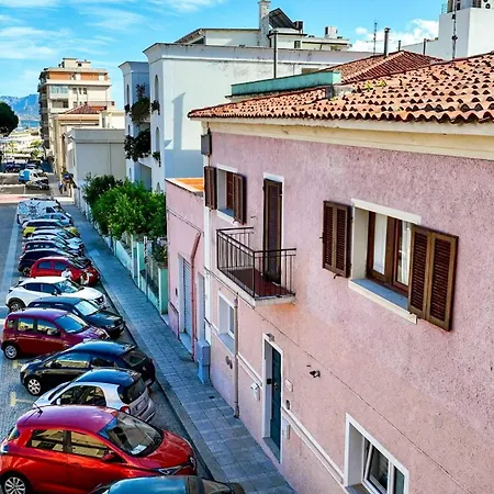 Charming & Luxurious Garibaldi Big - Fully Equipped & Renovated - Old Town Όλμπια