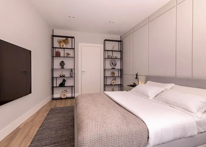 Lägenhet Charming & Luxurious Garibaldi Big - Fully Equipped & Renovated - Old Town *